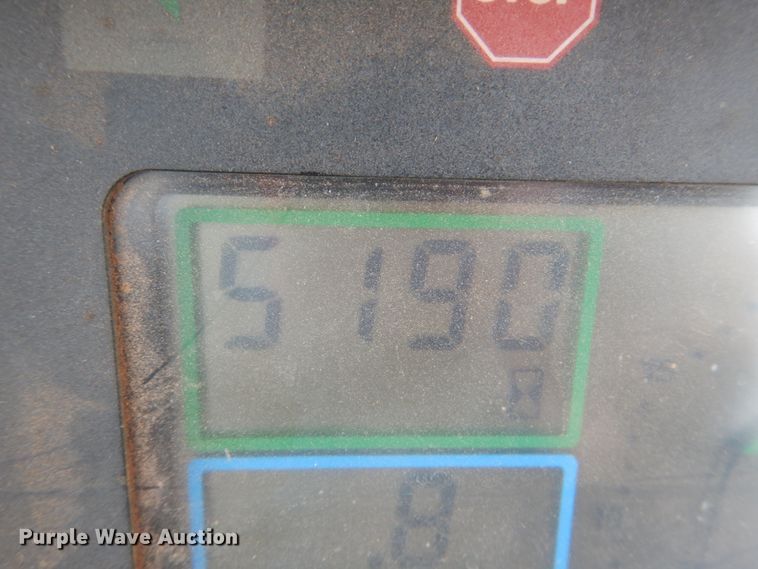 image for item HL9417 1998 John Deere 7210  tractor