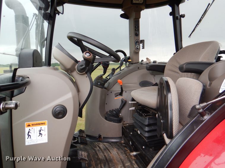 image for item HL9418 2017 Case IH Farmall 110C  MFWD tractor