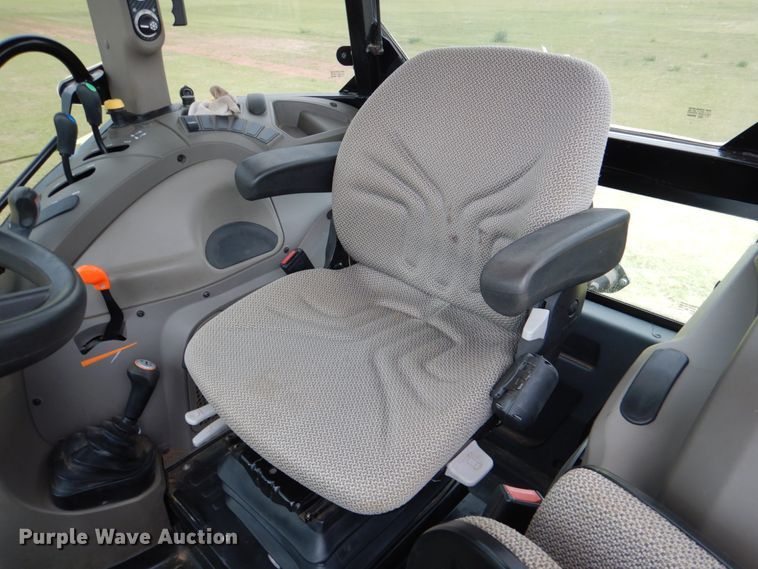 image for item HL9418 2017 Case IH Farmall 110C  MFWD tractor