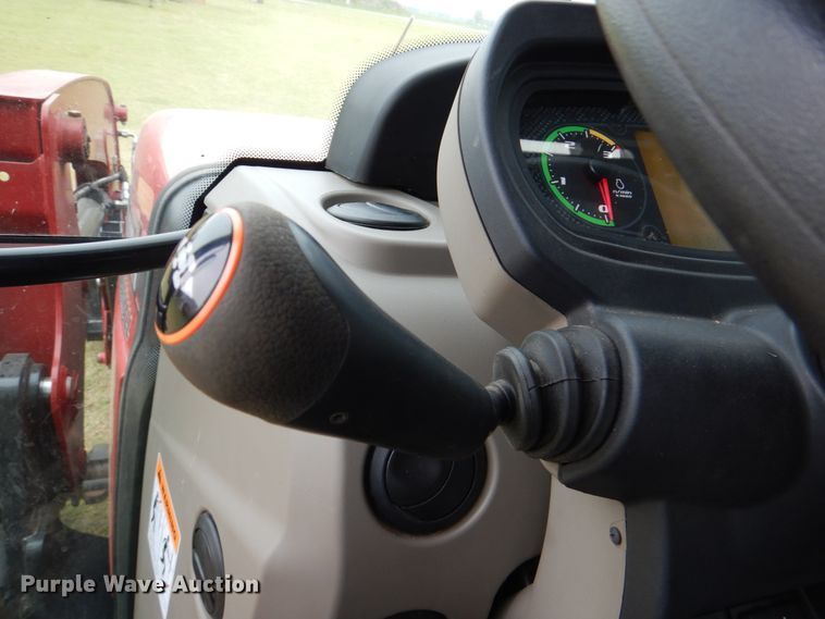 image for item HL9418 2017 Case IH Farmall 110C  MFWD tractor