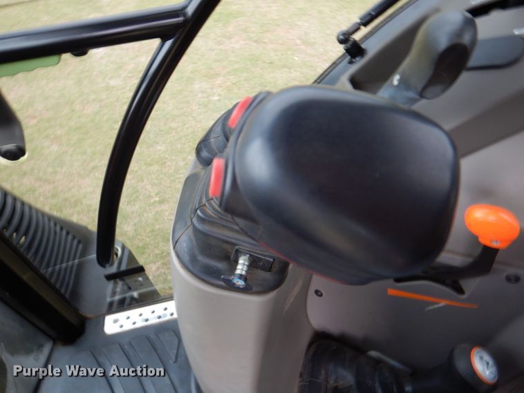 image for item HL9418 2017 Case IH Farmall 110C  MFWD tractor