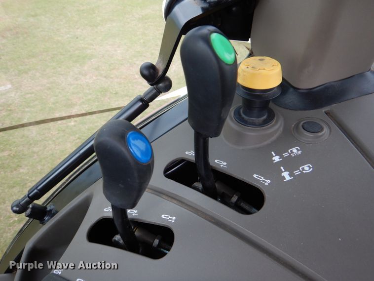 image for item HL9418 2017 Case IH Farmall 110C  MFWD tractor