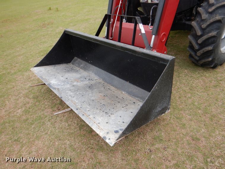 image for item HL9418 2017 Case IH Farmall 110C  MFWD tractor