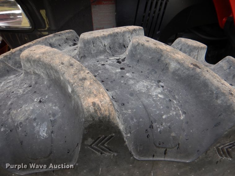 image for item HL9418 2017 Case IH Farmall 110C  MFWD tractor