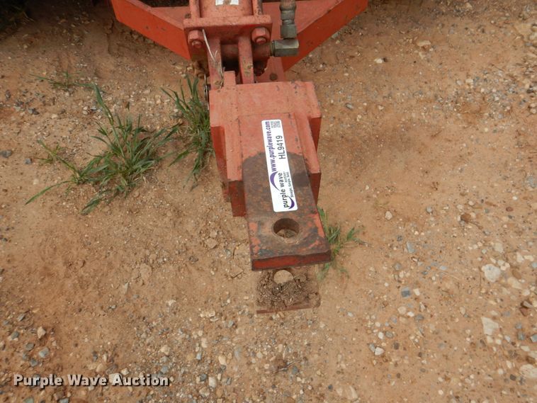 image for item HL9419 Bermuda King 60SL97  sprig harvester