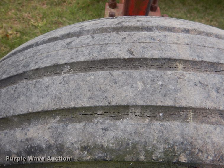 image for item HL9419 Bermuda King 60SL97  sprig harvester