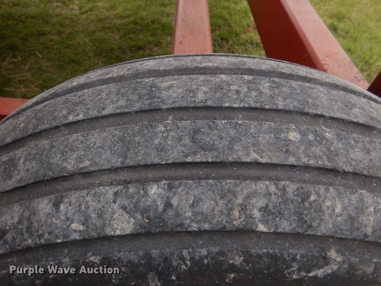 image for item HL9419 Bermuda King 60SL97  sprig harvester