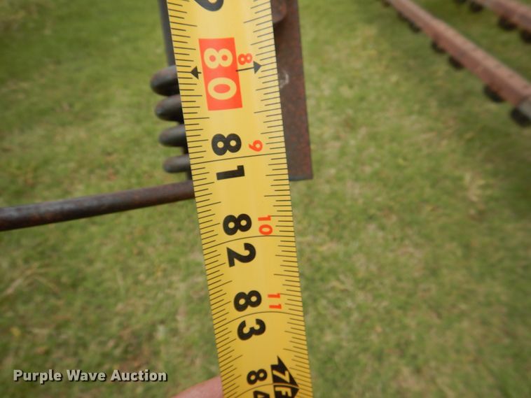 image for item HL9422 John Deere 630  disk