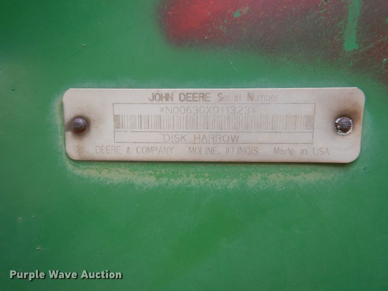 image for item HL9422 John Deere 630  disk