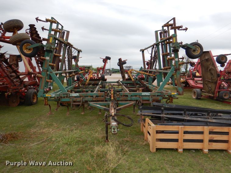 image for item HL9424 Do-All  field cultivator