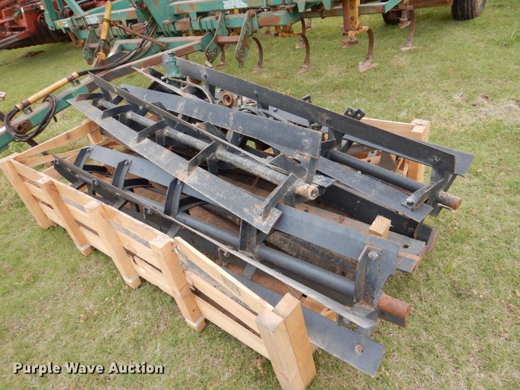 image for item HL9424 Do-All  field cultivator