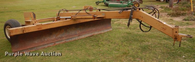 image for item HL9425 Kan-am ES1200  grader