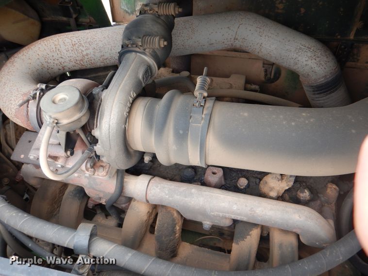 image for item HL9427 1996 John Deere 8870  4WD tractor