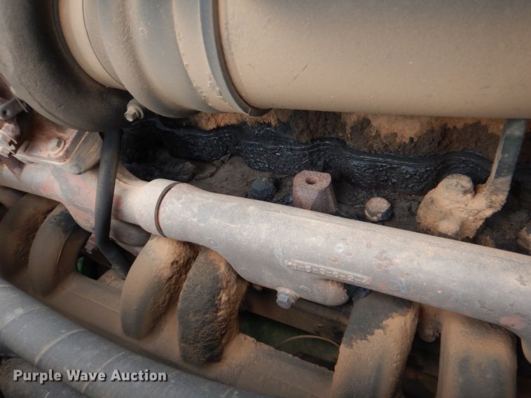 image for item HL9427 1996 John Deere 8870  4WD tractor