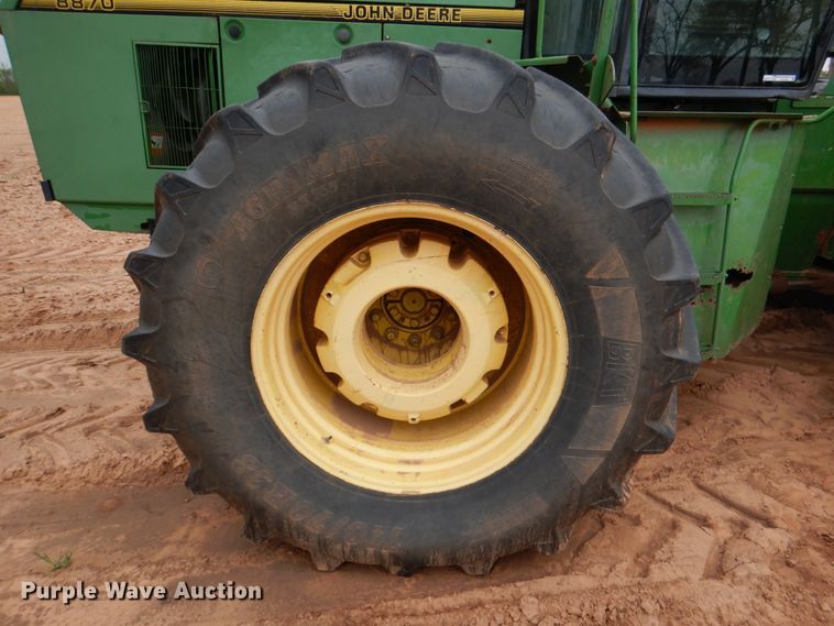 image for item HL9427 1996 John Deere 8870  4WD tractor