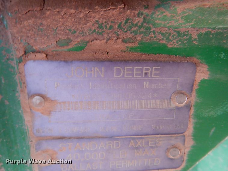 image for item HL9427 1996 John Deere 8870  4WD tractor