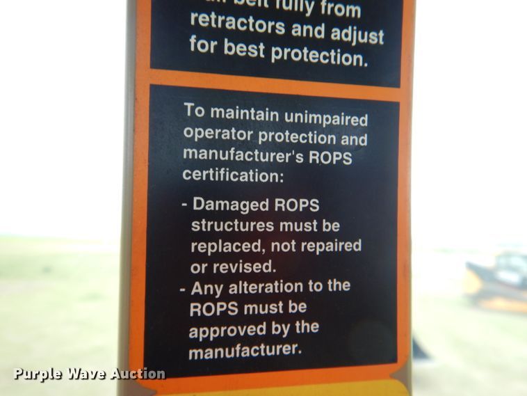 image for item HL9429 2000 John Deere 7210  tractor