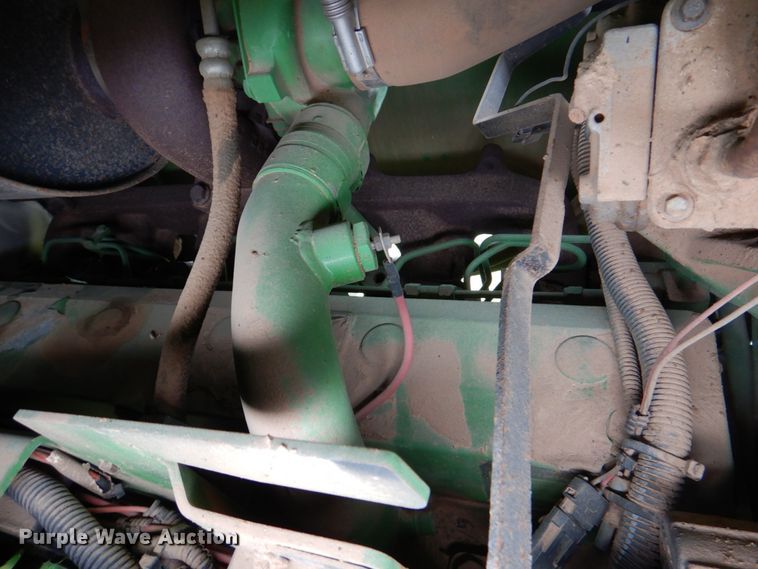 image for item HL9429 2000 John Deere 7210  tractor