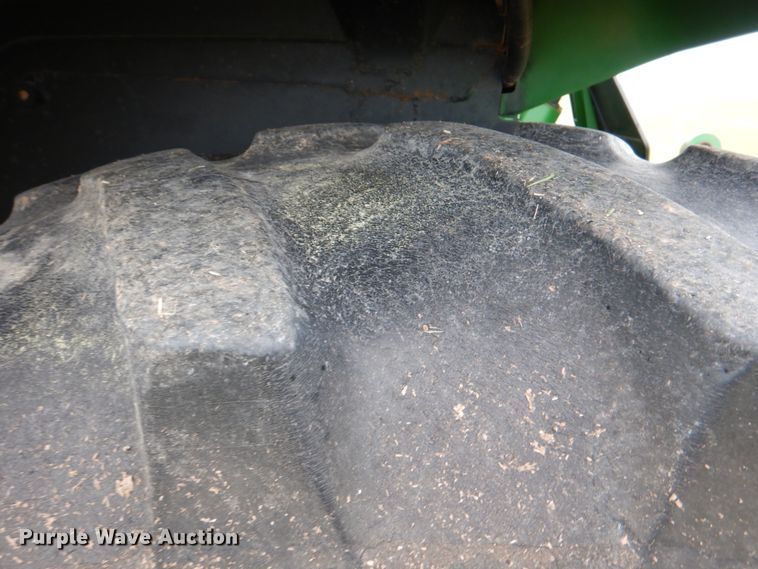 image for item HL9429 2000 John Deere 7210  tractor