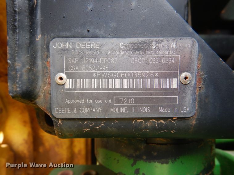 image for item HL9429 2000 John Deere 7210  tractor