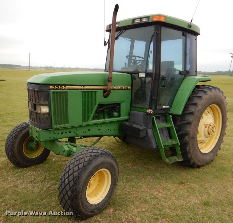 image for item HL9430 1995 John Deere 7200  tractor