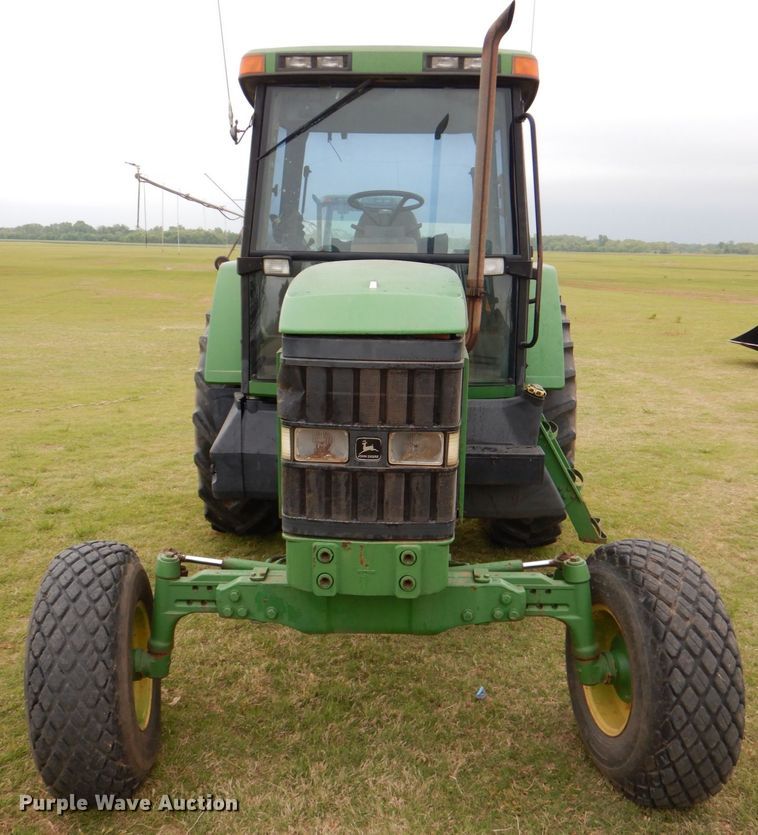 image for item HL9430 1995 John Deere 7200  tractor