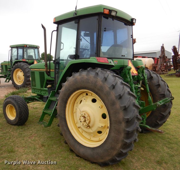 image for item HL9430 1995 John Deere 7200  tractor