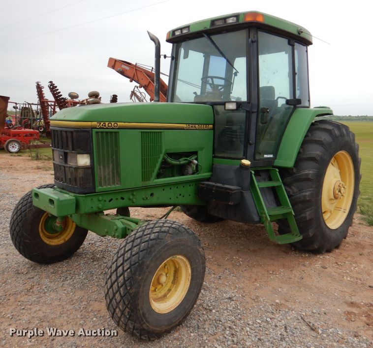 image for item HL9431 1994 John Deere 7400  tractor