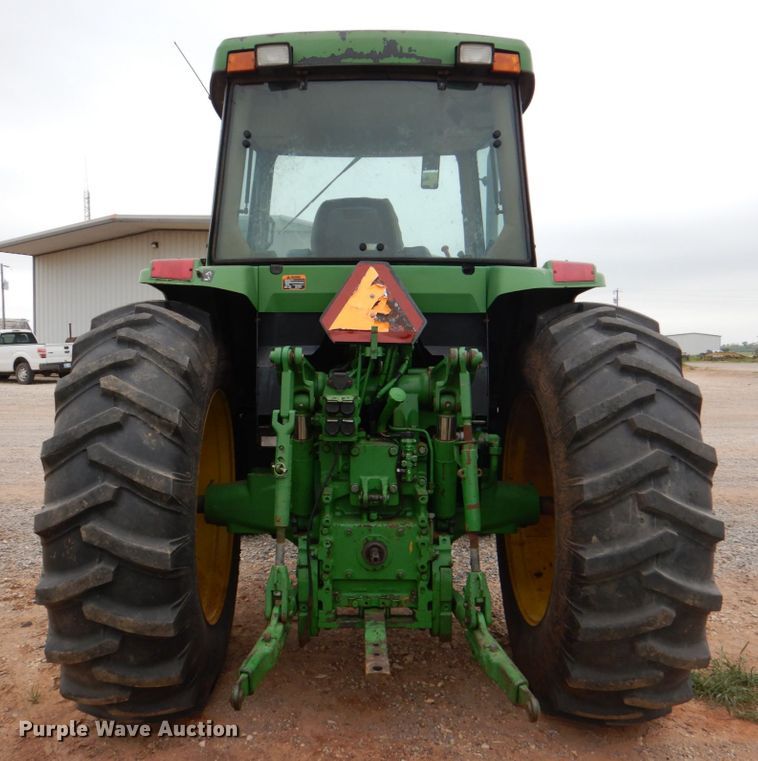 image for item HL9431 1994 John Deere 7400  tractor