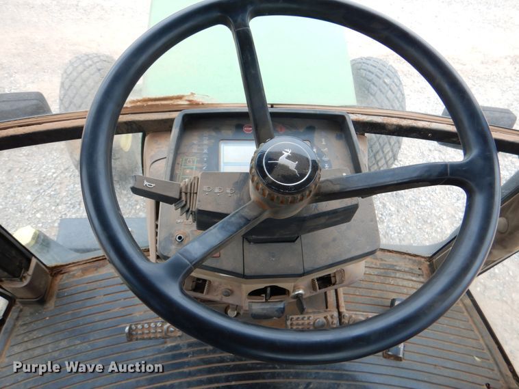 image for item HL9431 1994 John Deere 7400  tractor