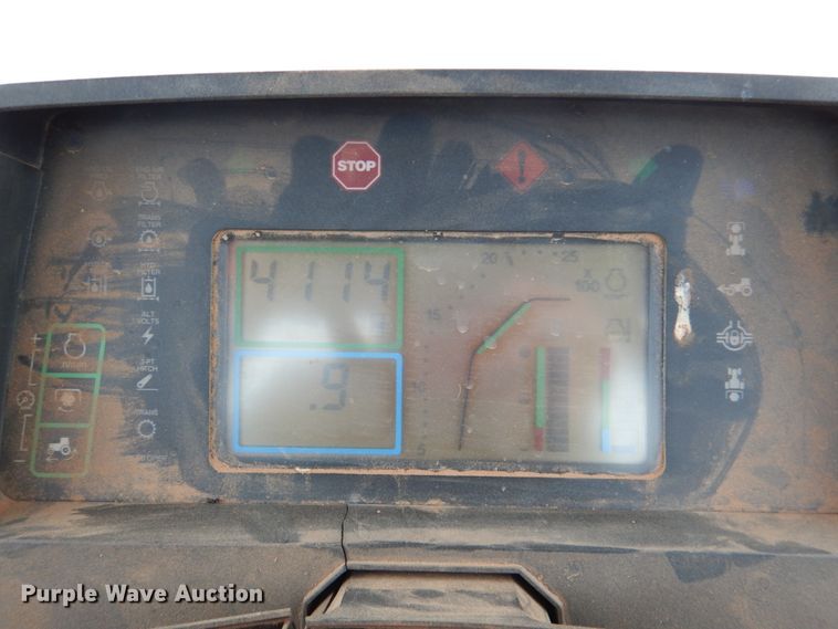 image for item HL9431 1994 John Deere 7400  tractor