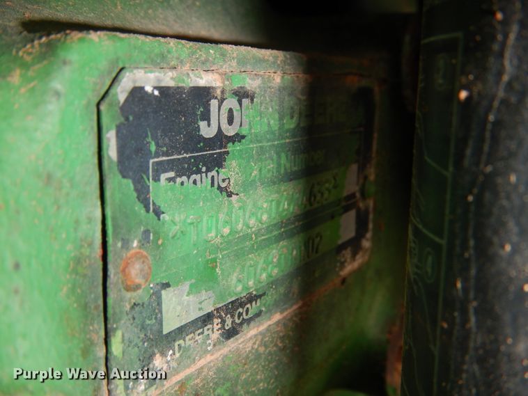 image for item HL9431 1994 John Deere 7400  tractor