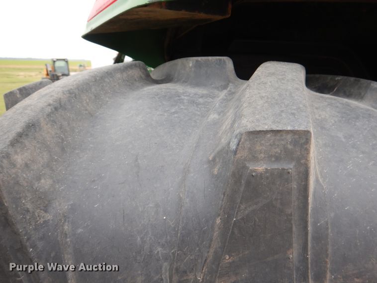 image for item HL9431 1994 John Deere 7400  tractor