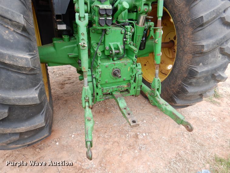 image for item HL9431 1994 John Deere 7400  tractor