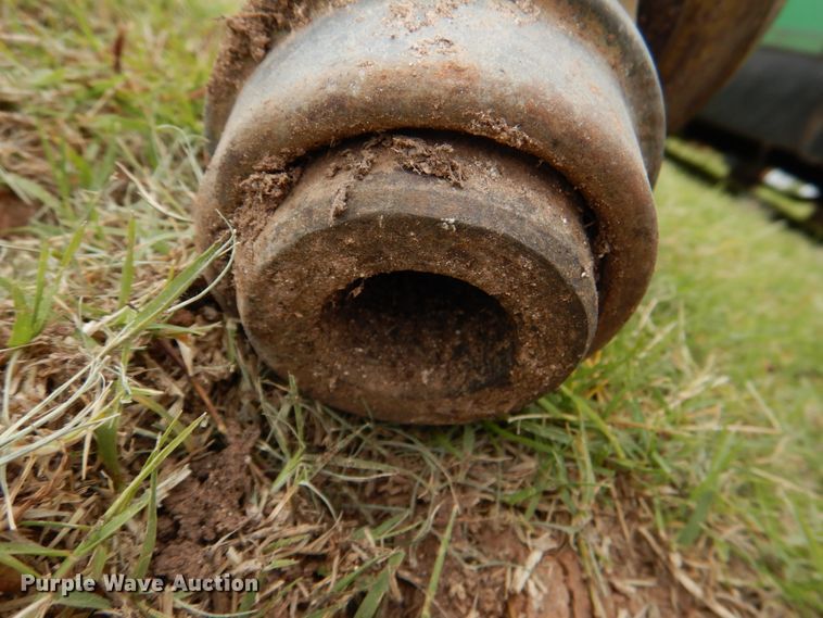 image for item HL9433 John Deere 1518  batwing rotary mower