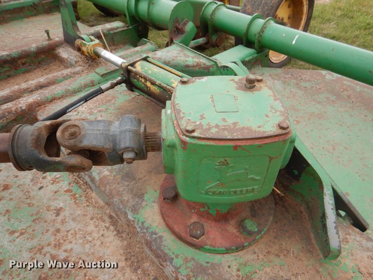 image for item HL9433 John Deere 1518  batwing rotary mower