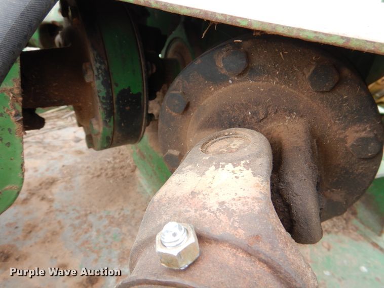 image for item HL9433 John Deere 1518  batwing rotary mower