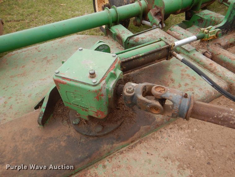 image for item HL9433 John Deere 1518  batwing rotary mower