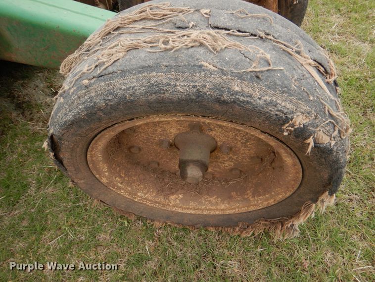 image for item HL9433 John Deere 1518  batwing rotary mower