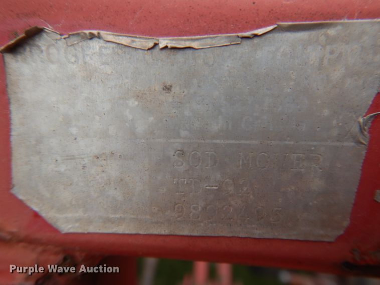 image for item HL9439 Progressive TD-92  batwing finish mower