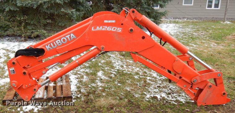 image for item HR9194 Kubota LM2605  loader