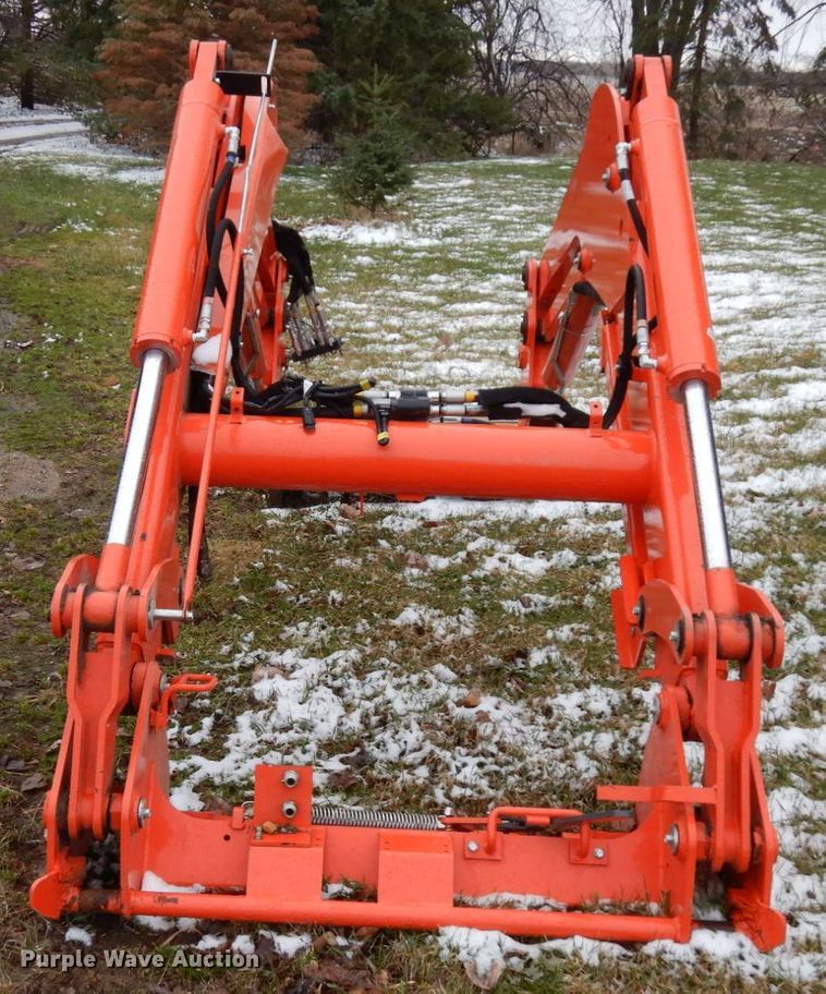 image for item HR9194 Kubota LM2605  loader