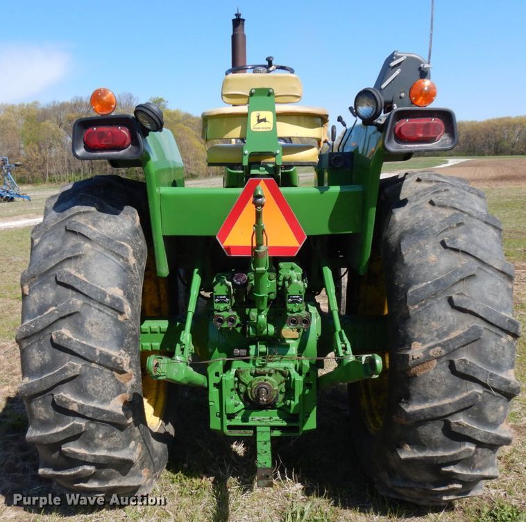 image for item HR9228 1975 John Deere 4430  tractor