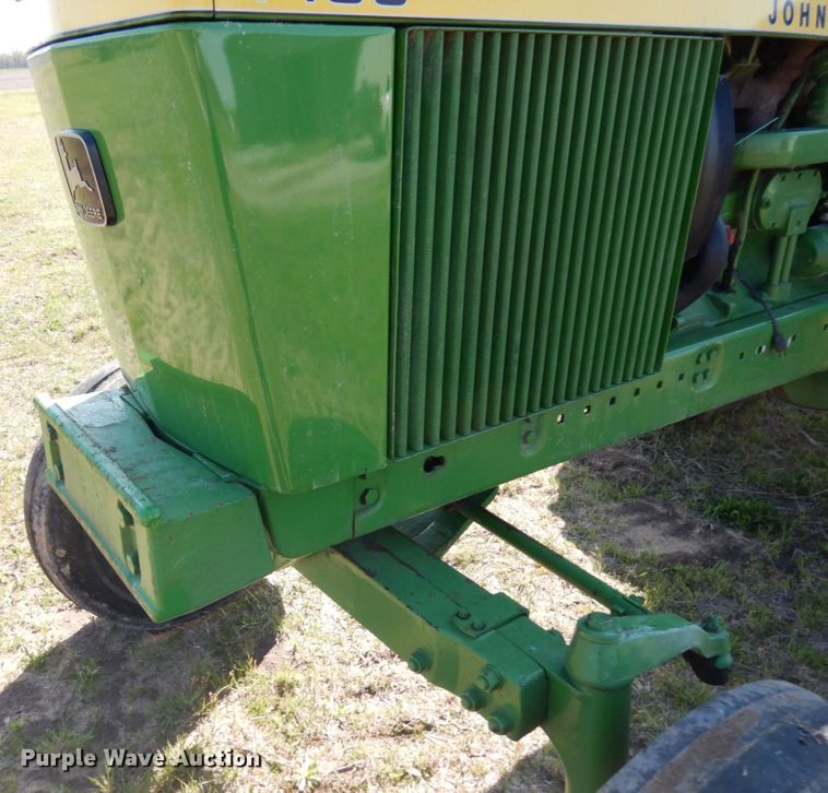 image for item HR9228 1975 John Deere 4430  tractor