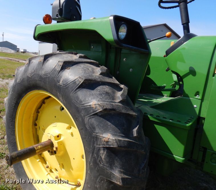 image for item HR9228 1975 John Deere 4430  tractor