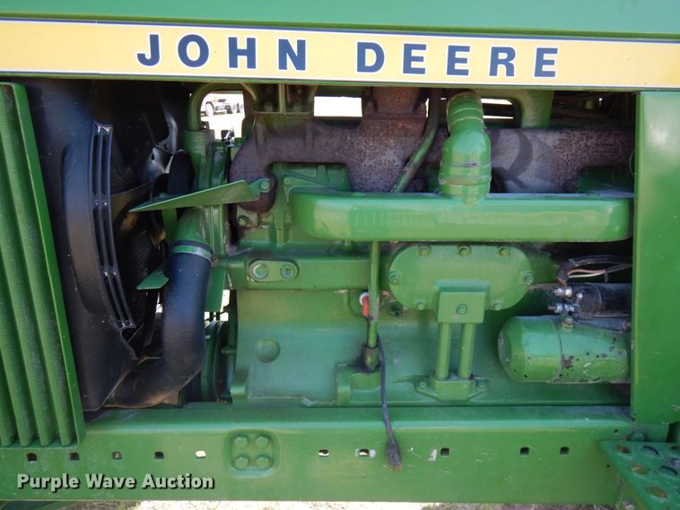 image for item HR9228 1975 John Deere 4430  tractor