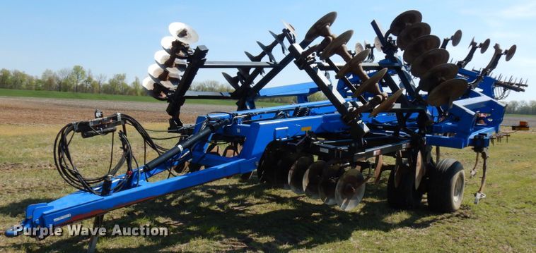 image for item HR9229 Case IH Ecolo-Tiger 870  disk ripper