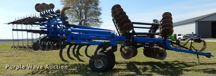 image for item HR9229 Case IH Ecolo-Tiger 870  disk ripper