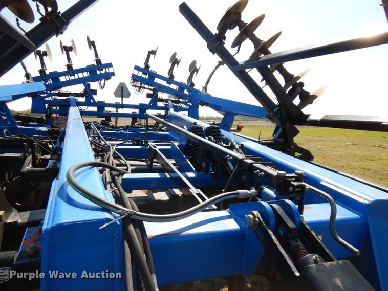 image for item HR9229 Case IH Ecolo-Tiger 870  disk ripper