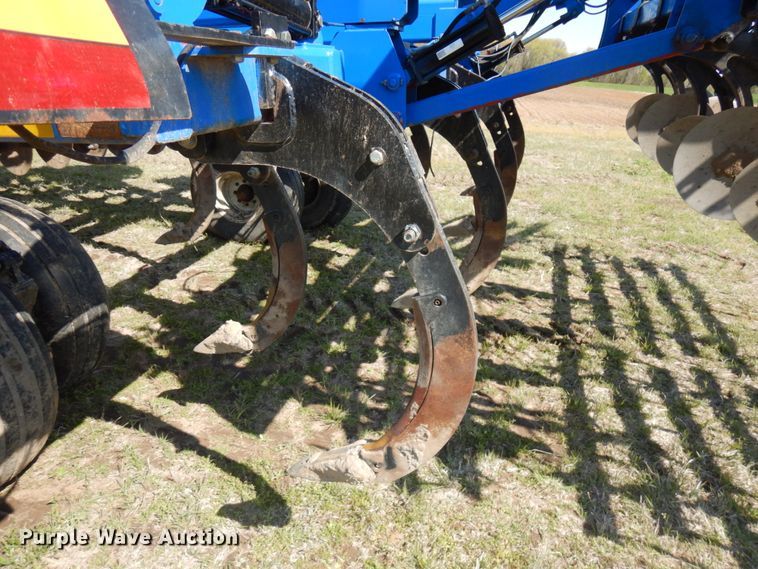 image for item HR9229 Case IH Ecolo-Tiger 870  disk ripper